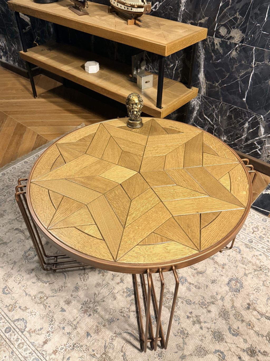 AURION Yuvarlak Orta Sehpa