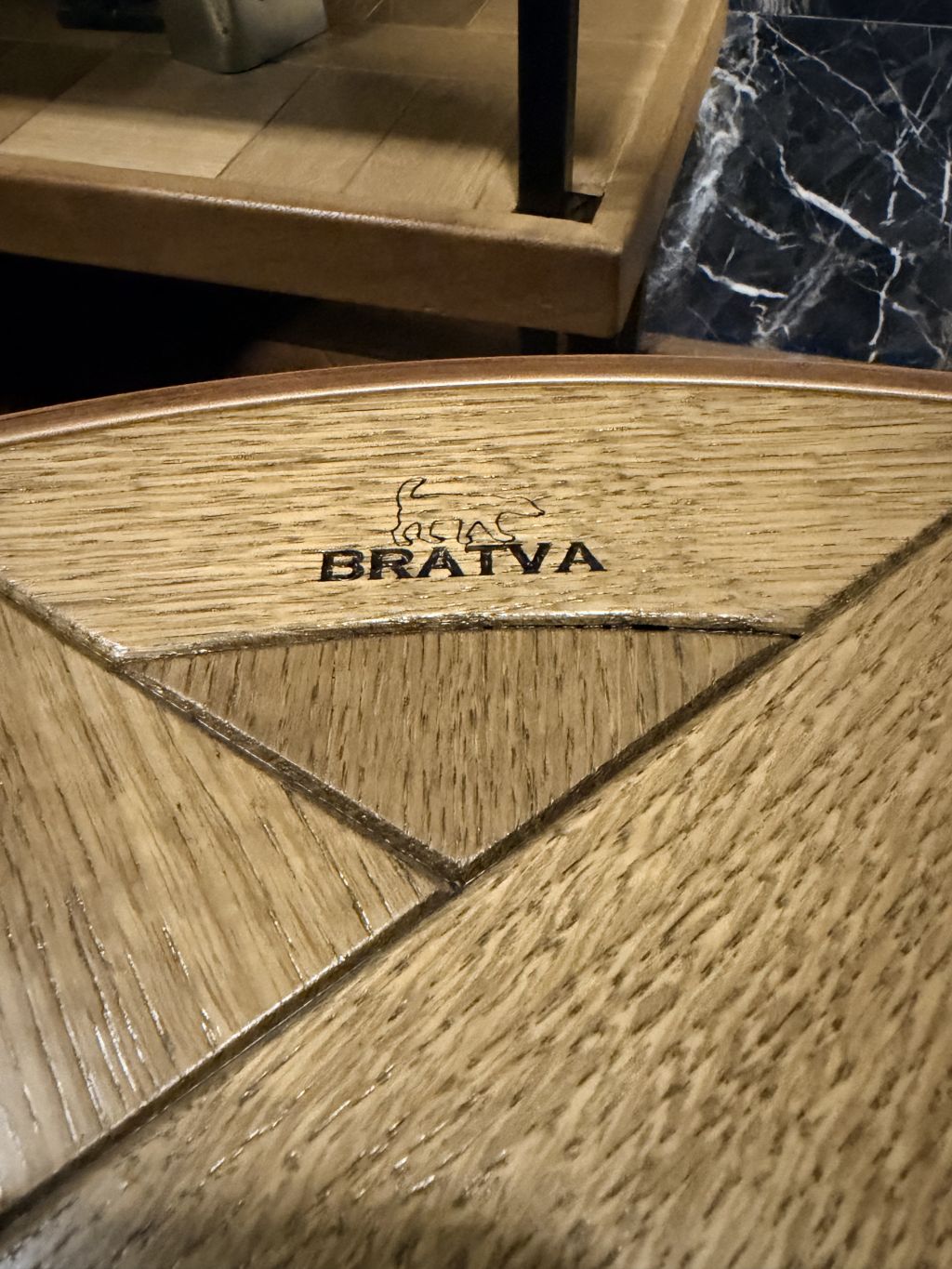 AURION Yuvarlak Orta Sehpa