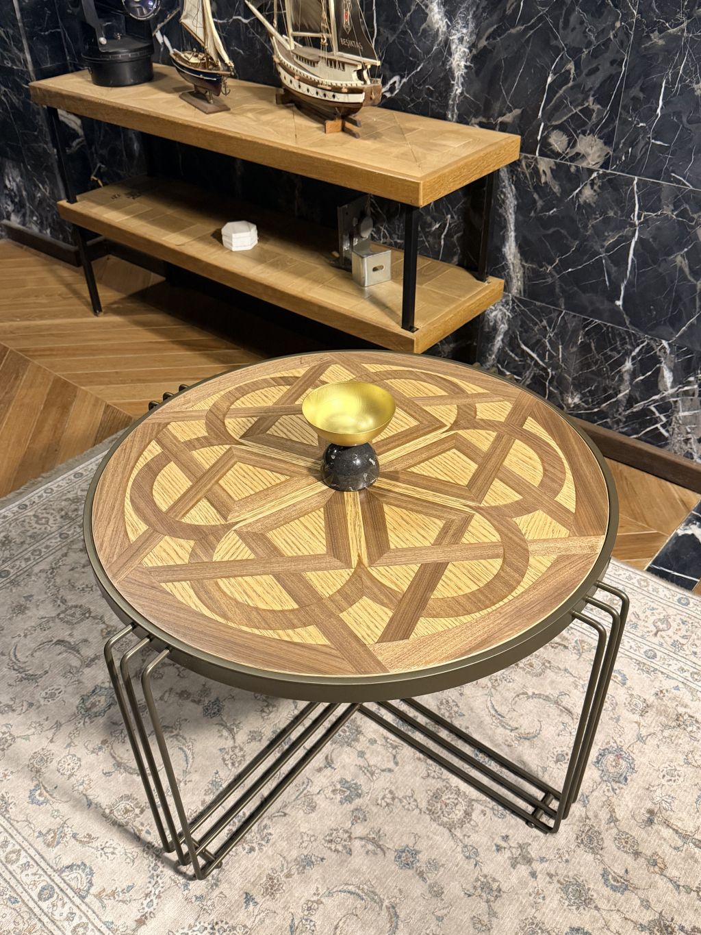 VEDORA Yuvarlak Orta Sehpa